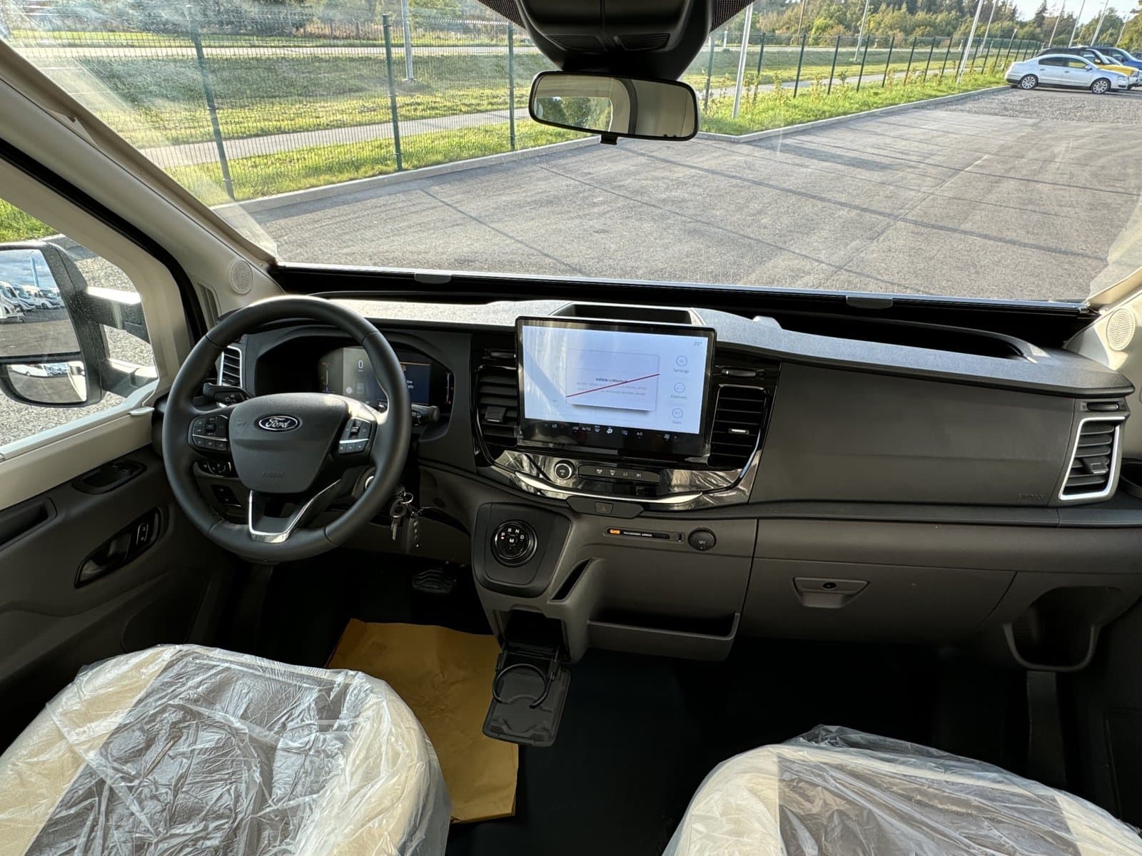 McLouis Glamys 320 2026 Comfort Plus Motorhome Rental Estonia - at Tabasalu alevik · Harju County from 115 € / day - Picture 6