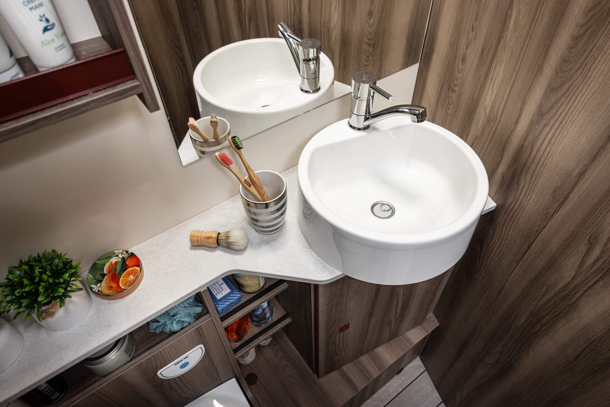 Roller Team Kronos 284 TL 2026 Comfort+ Motorhome Rental Estonia - at Tabasalu alevik · Harju County from 115 € / day - Picture 3