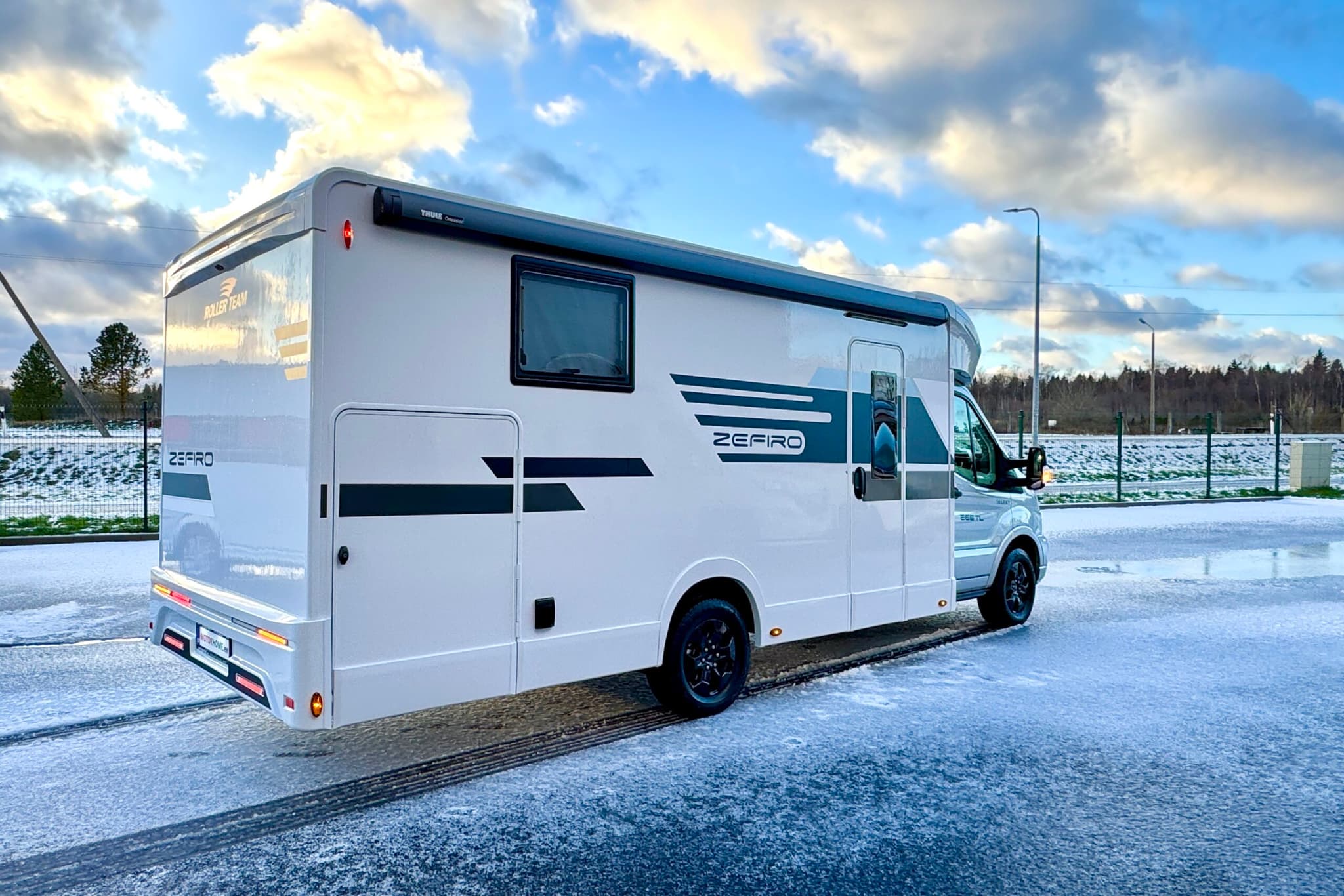 2026 Roller Team Zefiro 266 TL Auto Motorhome Rental Estonia - at Tabasalu alevik · Harju County from 115 € / day - Picture 2