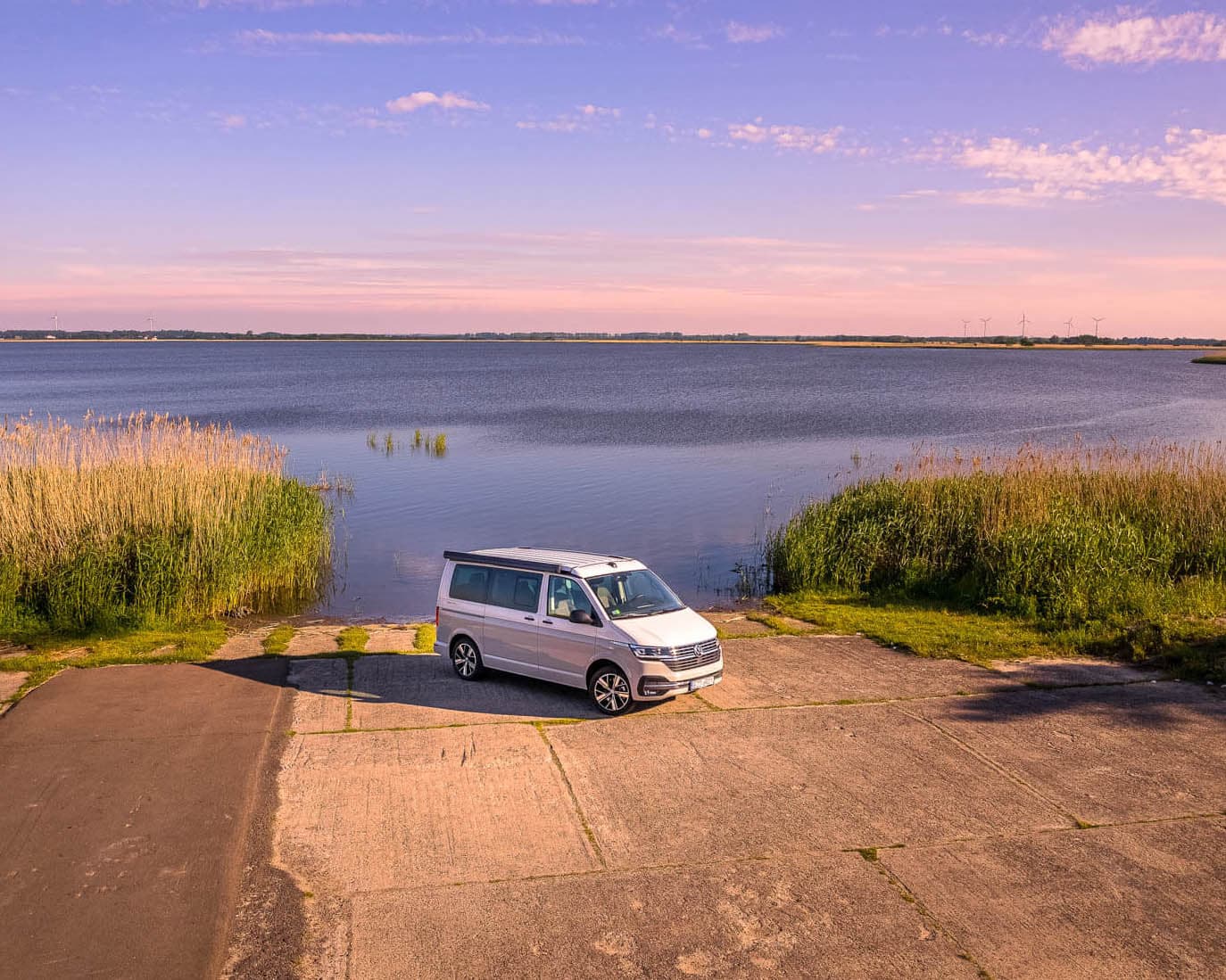 VW California 6.1 Beach Tour Campervan Rental Poland - at Regenwalde · powiat łobeski from €115 / day (500 zł) - Picture 1