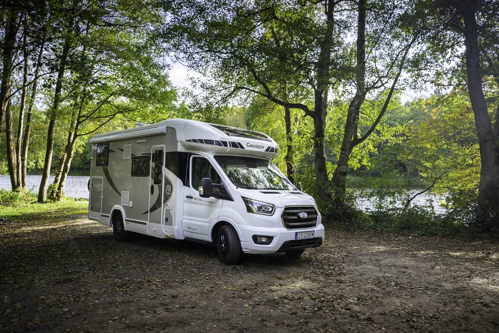 Ford Chausson 627GA Titanium Premium 2022 Rental Poland - at Regenwalde · powiat łobeski from €184 / day (800 zł) - Picture 1