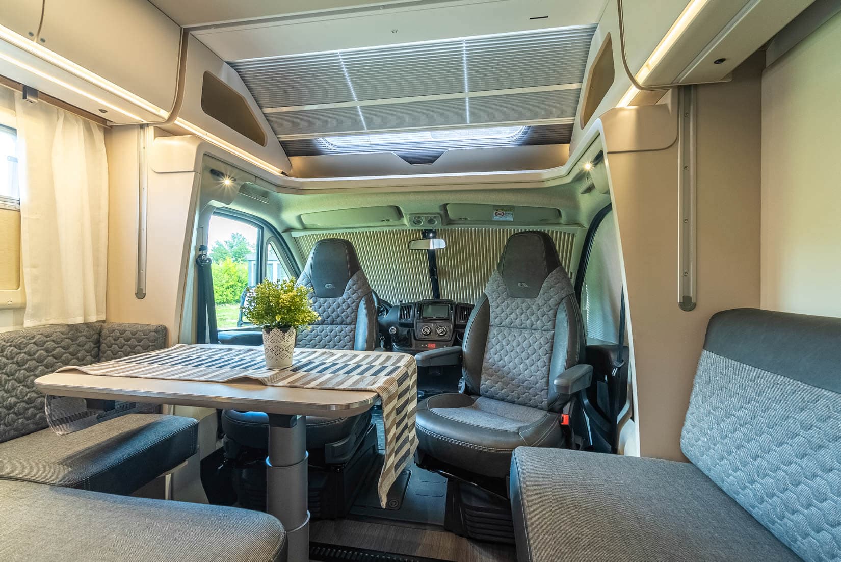 Citroen Adria Matrix 650 SL Motorhome Rental Poland - at Regenwalde · powiat łobeski from €173 / day (750 zł) - Picture 4
