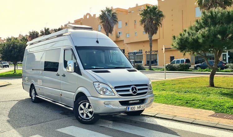 EAZY XL — Camper listing photo